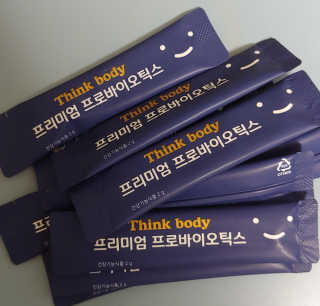 띵크바디 THINKBODY프리미엄프로바이오틱스 유산균 — 4점을 준 리뷰어가 2019년 9월 올린 사용 사진