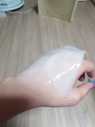 고보습에 화이트닝 아미모네 바다마스크팩 10매입 — 3점을 준 리뷰어가 2019년 11월 올린 사용 사진
