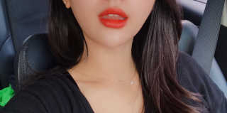 자빈드서울 플라워 포 미 벨벳 립스틱 — 5점을 준 리뷰어가 2019년 10월 올린 사용 사진