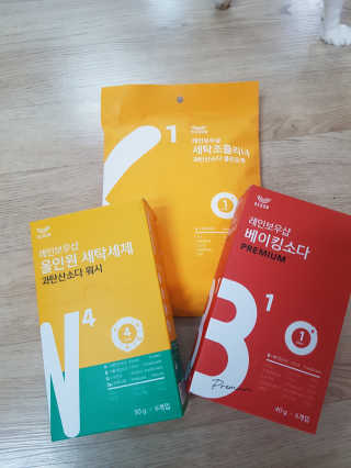레인보우샵 올인원세탁세제,베이킹소다 스틱포6개입+세탁조클리너 — 5점을 준 리뷰어가 2018년 4월 올린 사용 사진
