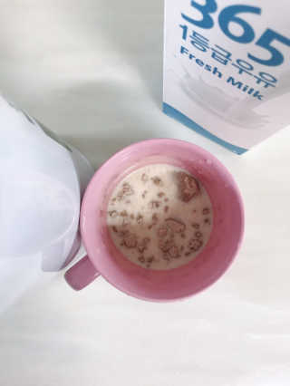 (주)이스터비엔에프 식사대용선식 원데이케어밀 1KG 대용량 — 4.5점을 준 리뷰어가 2019년 1월 올린 사용 사진