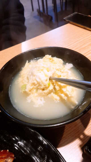 [하영족발과보쌈 강서구청점] 족발中 2인세트 — 5점을 준 리뷰어가 2019년 3월 올린 사용 사진