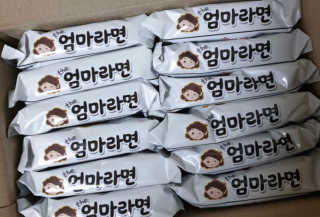 라면 그대로가 제일 맛있는 더엄마라면 — 4.5점을 준 리뷰어가 2019년 6월 올린 사용 사진