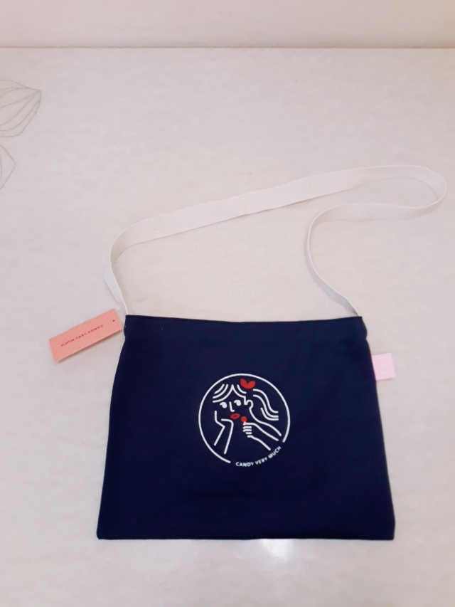 캔디베리머치 레이디백 리뷰 사진