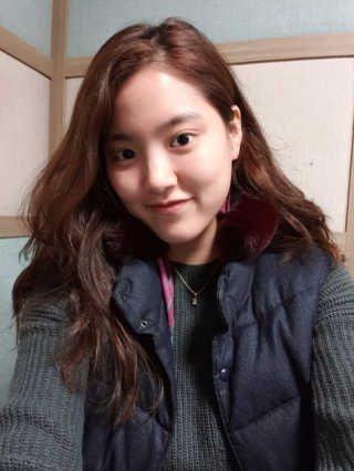 AHC 에이 에이치 씨 미니멀 10 워터리 에센스 — 3.5점을 준 리뷰어가 2018년 12월 올린 사용 사진