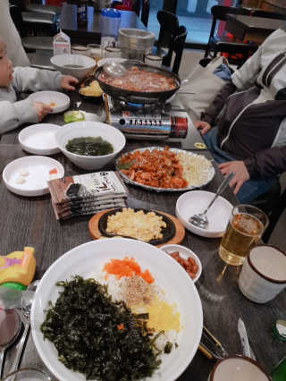 닭발자국 망우본동점 [닭발자국] 세트 메뉴 중 택1 , 모듬세트는 제외 — 3.33점을 준 리뷰어가 2018년 11월 올린 사용 사진