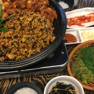 고향원조숯불닭갈비 [고향산천원조숯불닭갈비] 뼈없는 숯불닭갈비 2인세트 — 5점을 준 리뷰어가 2018년 9월 올린 사용 사진