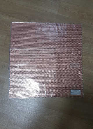 꿈꾸는키친 리엔느 플레이팅 방수 식탁매트 1+1 — 4점을 준 리뷰어가 2019년 10월 올린 사용 사진