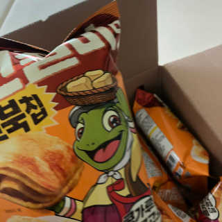 꼬북칩 달콩인절미맛 12봉지 — 5점을 준 리뷰어가 2019년 11월 올린 사용 사진