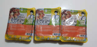 뜰아채유통 춘천닭갈비덮밥소스와 머쉬마루 버섯 — 5점을 준 리뷰어가 2018년 10월 올린 사용 사진
