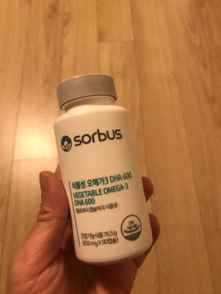 소버스 식물성 오메가3 DHA 600 — 4.5점을 준 리뷰어가 2020년 3월 올린 사용 사진