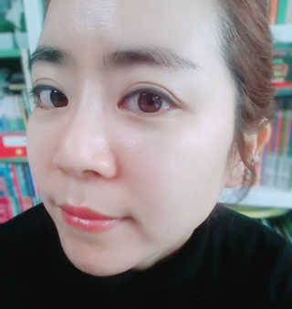 비엠비코 퀸79 노블 골드 아쿠아 크림 — 5점을 준 리뷰어가 2020년 1월 올린 사용 사진