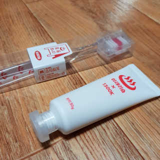 이태리숍 덴탈케어_치약 칫솔 — 4점을 준 리뷰어가 2018년 4월 올린 사용 사진