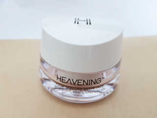 헤브닝 인텐시브 화이트닝크림 50ml — 4.5점을 준 리뷰어가 2018년 9월 올린 사용 사진
