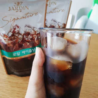 (주)쟈뎅 쟈뎅 시그니처 블랙, 헤이즐넛 230ml — 5점을 준 리뷰어가 2018년 7월 올린 사용 사진