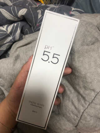 포므시 스노우화이트클렌징폼pH5.5 — 4점을 준 리뷰어가 2019년 10월 올린 사용 사진