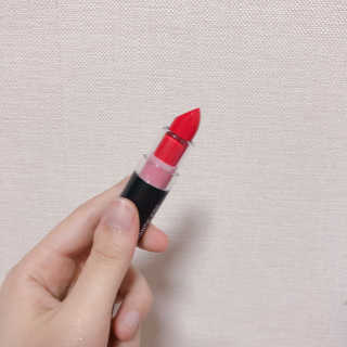 지고트 로맨틱 키스 립스틱 — 4.5점을 준 리뷰어가 2019년 6월 올린 사용 사진