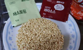 [풀무원] 포기하지 마라탕면 — 5점을 준 리뷰어가 2019년 7월 올린 사용 사진