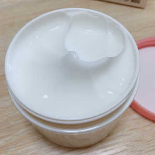 지고트 비타솔루션12 퍼밍 앰플 크림 100ml — 3점을 준 리뷰어가 2019년 8월 올린 사용 사진