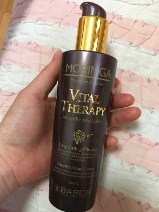 바론 모링가 바이탈테라피 헤어에센스 200ml — 4.67점을 준 리뷰어가 2017년 10월 올린 사용 사진