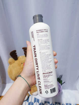 보우앤애로우 아로마테라피 올인원 리퀴드 솝 - 브라운  500ml — 5점을 준 리뷰어가 2019년 12월 올린 사용 사진