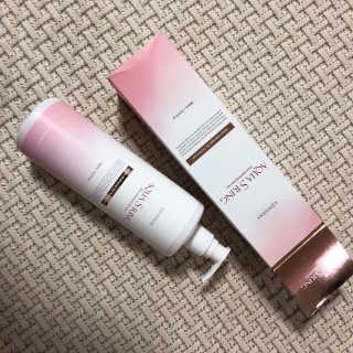 아쿠아큐링 아쿠아S링 퓨어리프레싱 헤어케어 500ml — 4.17점을 준 리뷰어가 2018년 8월 올린 사용 사진