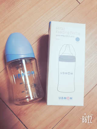 유비맘 PPSU 젖병 노꼭지_200ml_컬러 랜덤 발송 — 5점을 준 리뷰어가 2019년 12월 올린 사용 사진