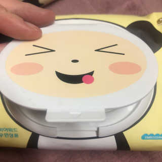 달곰이 물티슈 — 5점을 준 리뷰어가 2019년 2월 올린 사용 사진