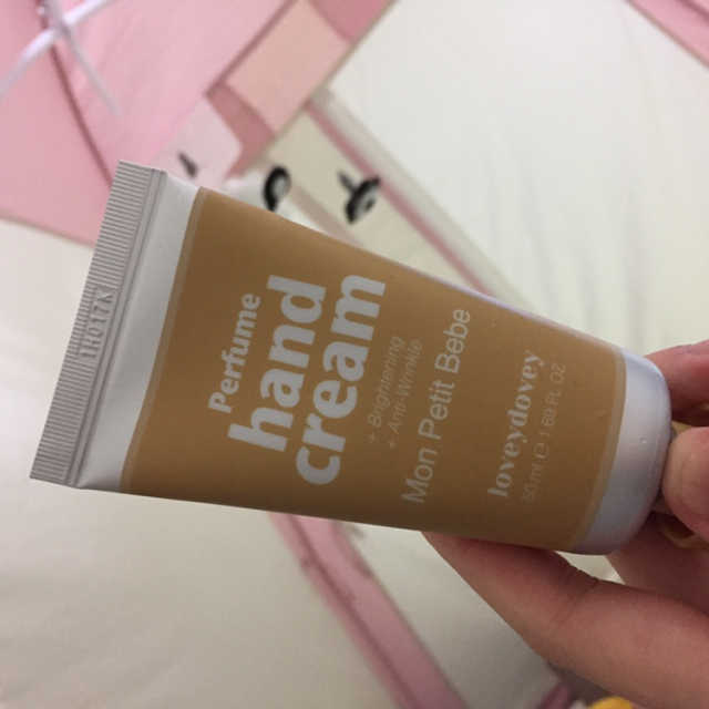 러비더비 퍼퓸 핸드크림 리뷰 사진