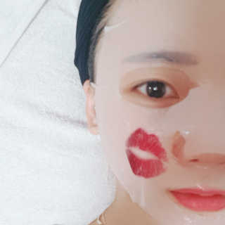 23years old 하이알톡스 쁘띠마스크(5장) — 4.67점을 준 리뷰어가 2017년 6월 올린 사용 사진