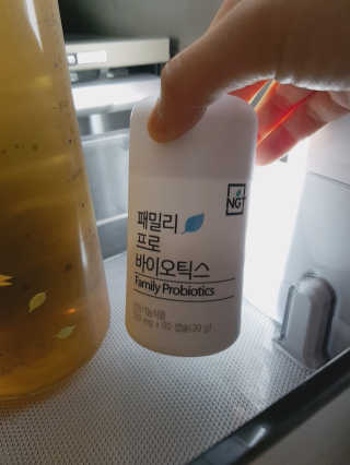 네츄럴굿띵스 패밀리 프로바이오틱스 60캡슐 — 5점을 준 리뷰어가 2018년 9월 올린 사용 사진