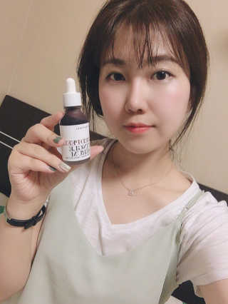 쏘내추럴 레드 필 팅글 세럼 오리지널 — 5점을 준 리뷰어가 2019년 8월 올린 사용 사진