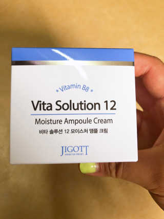 지고트 비타솔루션12 모이스처 앰플 크림 100ml — 5점을 준 리뷰어가 2019년 8월 올린 사용 사진