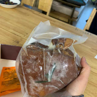행복먹거리공작소 맥족. 맥주에 빠진 족발 550g + 마늘소스 70g — 5점을 준 리뷰어가 2020년 1월 올린 사용 사진