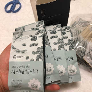 [착한습관]건강한 한끼, 귀리 쉐이크와 서리태 쉐이크 — 4점을 준 리뷰어가 2019년 8월 올린 사용 사진