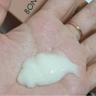 BH 본헤나 익스트림 리페어 헤어 세럼 200ml — 5점을 준 리뷰어가 2019년 5월 올린 사용 사진