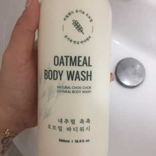 (주)에네스티 내추럴 촉촉  오트밀 바디워시 500ml — 3.5점을 준 리뷰어가 2019년 9월 올린 사용 사진