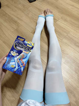 ★상품설명 필독★ 슬림워크 야간용 쿨에어 압박스타킹 — 5점을 준 리뷰어가 2020년 2월 올린 사용 사진