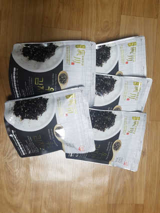 광천우리맛김 우리집밥도둑 맛있는광천김 우리김자반 50g 5봉 — 5점을 준 리뷰어가 2018년 3월 올린 사용 사진