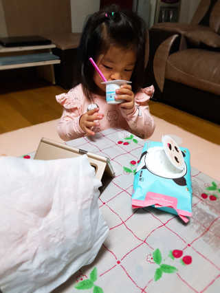 달곰이 물티슈 — 5점을 준 리뷰어가 2018년 3월 올린 사용 사진
