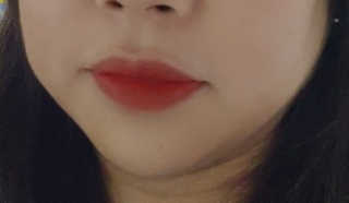 [블랙루즈] 에어 핏 벨벳 틴트5 1+1 — 5점을 준 리뷰어가 2020년 2월 올린 사용 사진