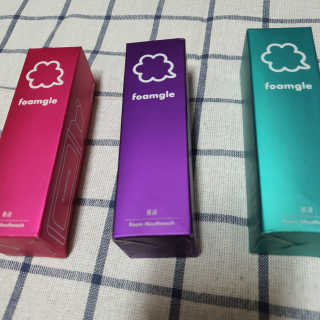 폼글 I foamgle [폼글] 거품가글 50ml 3종 - 민트, 라벤더, 라즈베리 — 5점을 준 리뷰어가 2019년 11월 올린 사용 사진