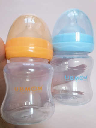 유비맘 신생아젖병 120ml 트리플팩_ 젖꼭지 포함 — 5점을 준 리뷰어가 2020년 3월 올린 사용 사진
