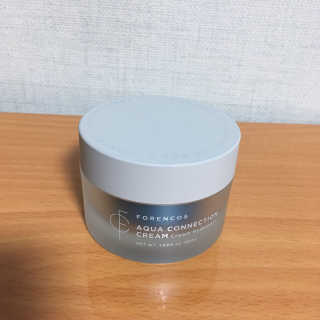 포렌코즈 아쿠아 커넥션 크림 — 5점을 준 리뷰어가 2017년 8월 올린 사용 사진