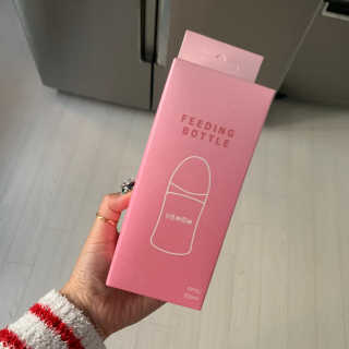 유비맘 PPSU 젖병 노꼭지_200ml_컬러 랜덤 발송 — 4점을 준 리뷰어가 2020년 3월 올린 사용 사진