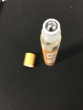 더블유드레스룸 롤 온 퍼퓸EDT 10ml — 4.83점을 준 리뷰어가 2018년 7월 올린 사용 사진
