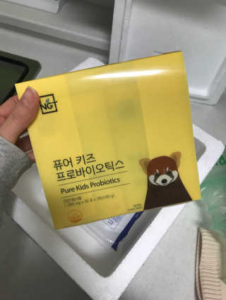 네츄럴굿띵스 퓨어 키즈 프로바이오틱스 60포 — 5점을 준 리뷰어가 2018년 1월 올린 사용 사진