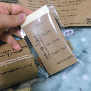 마마스케어 달맞이꽃 아기비누_민감하고 여린 피부 케어 — 4점을 준 리뷰어가 2018년 1월 올린 사용 사진
