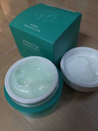 오지아이 워터 밤 모이스처 크림 50ml — 4.5점을 준 리뷰어가 2020년 2월 올린 사용 사진