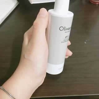 올리베리어 듀얼 모이스트 히알루론 에센스 — 5점을 준 리뷰어가 2016년 10월 올린 사용 사진